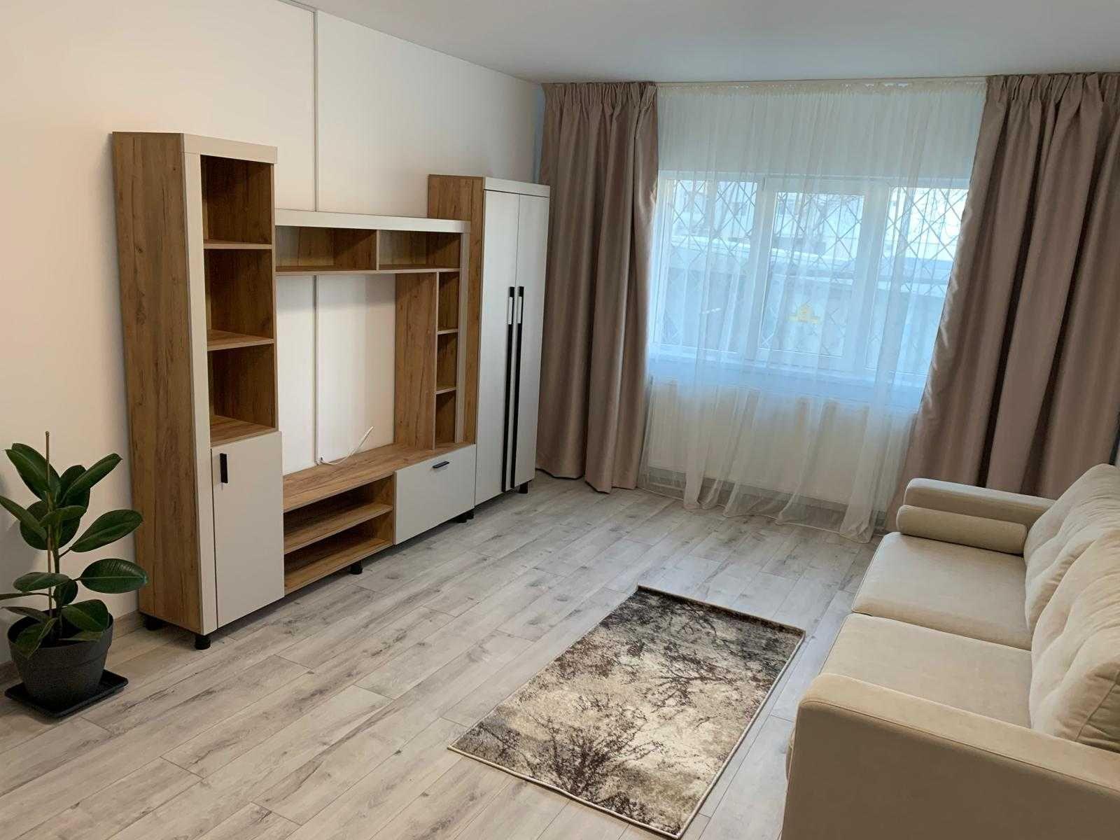 Apartament 3 camere zona Arena Mall
