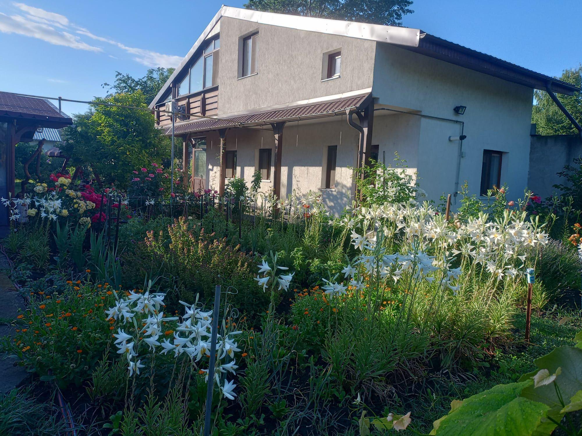 Casa cu teren în oraș Bacau