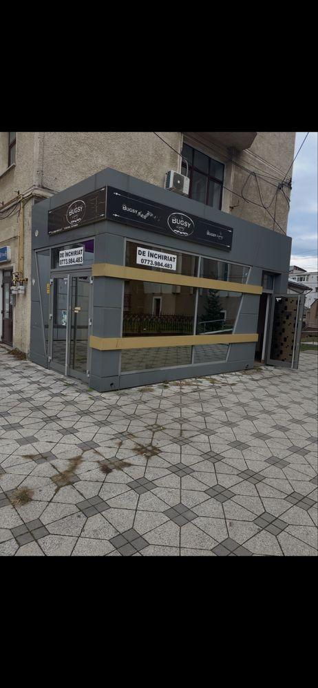 Inchiriez spatiu comercial
