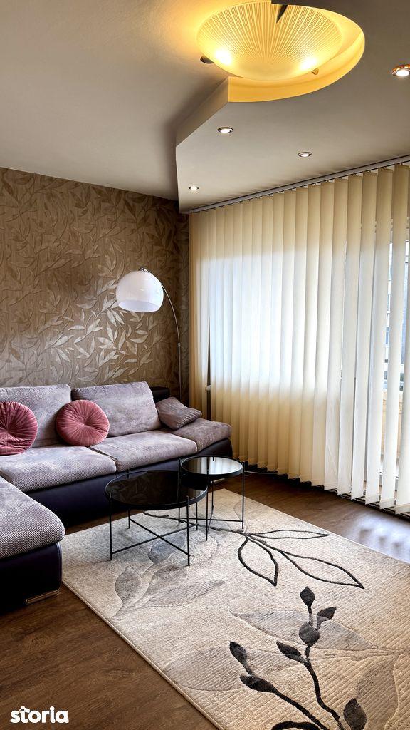 Apartament 3 camere | 71 mp + balcon | locatie excelenta