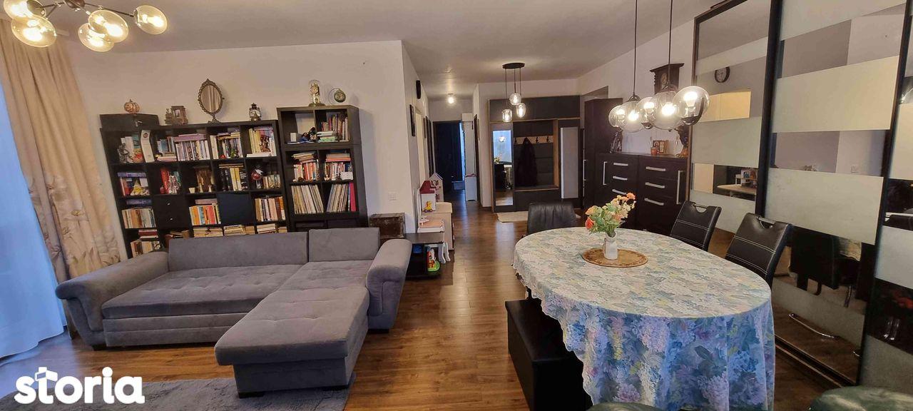 Proprietar vând apartament 3 cam 93 mp+29mp balcoane in Sibiu