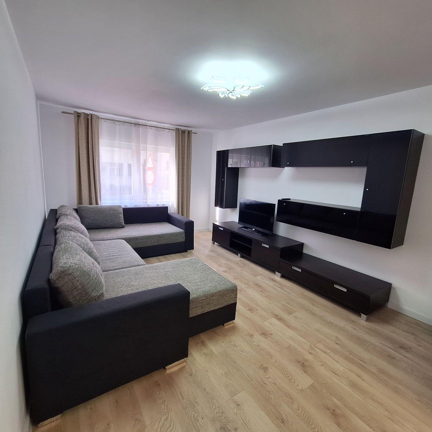 Apartament 3 camere de închiriat in Ștrand