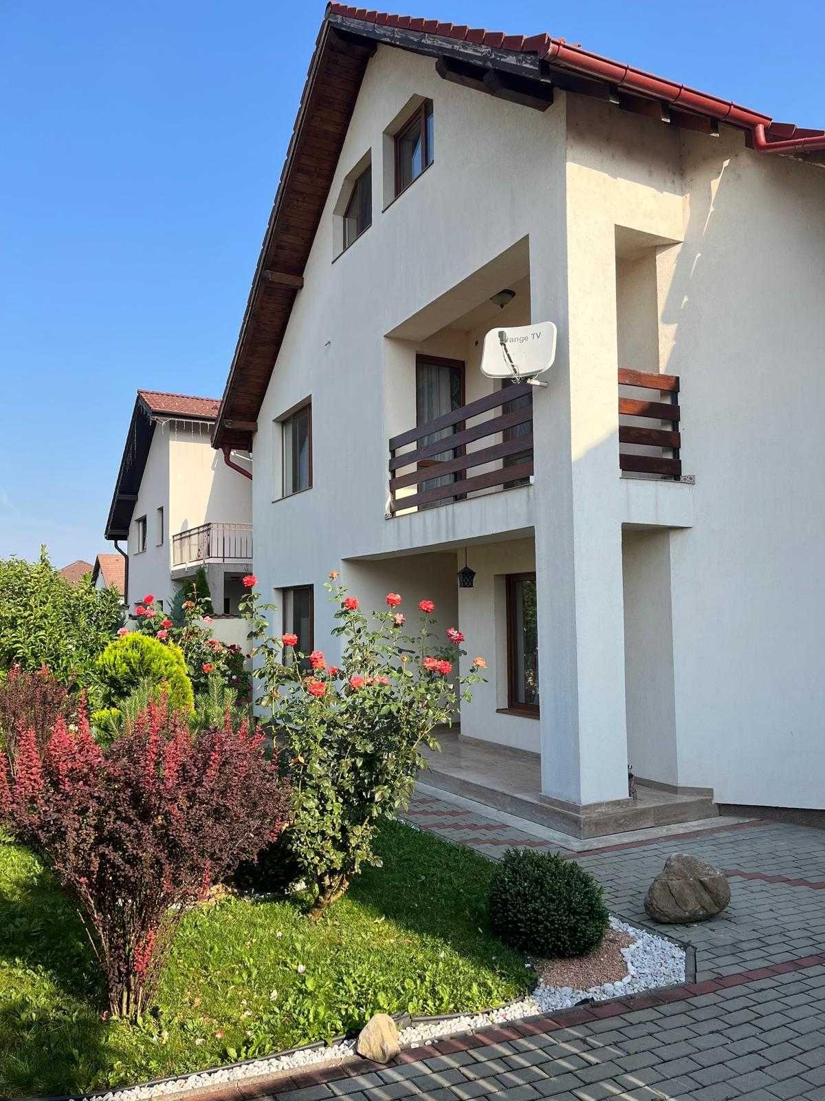 Casa individuala 160 mp , 5 camere si 513 mp teren