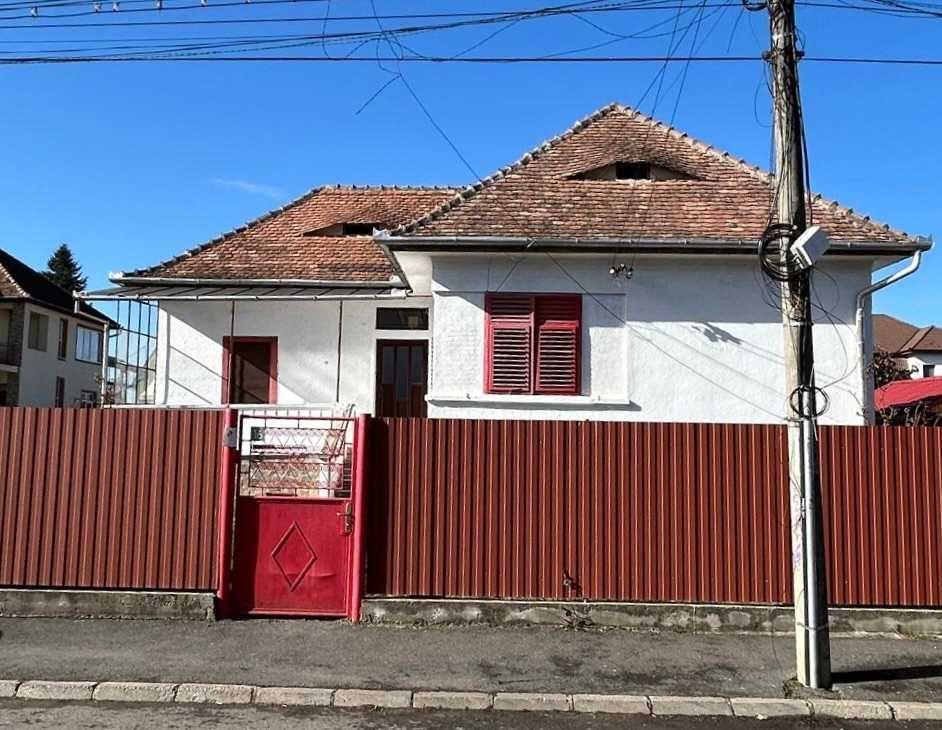 Închiriez casă în Sibiu, str. V. Alecsandri - imagine 1