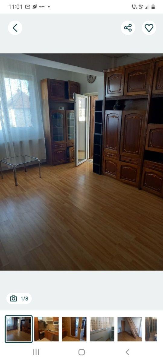 Vând garsonieră cu dormitor separat
