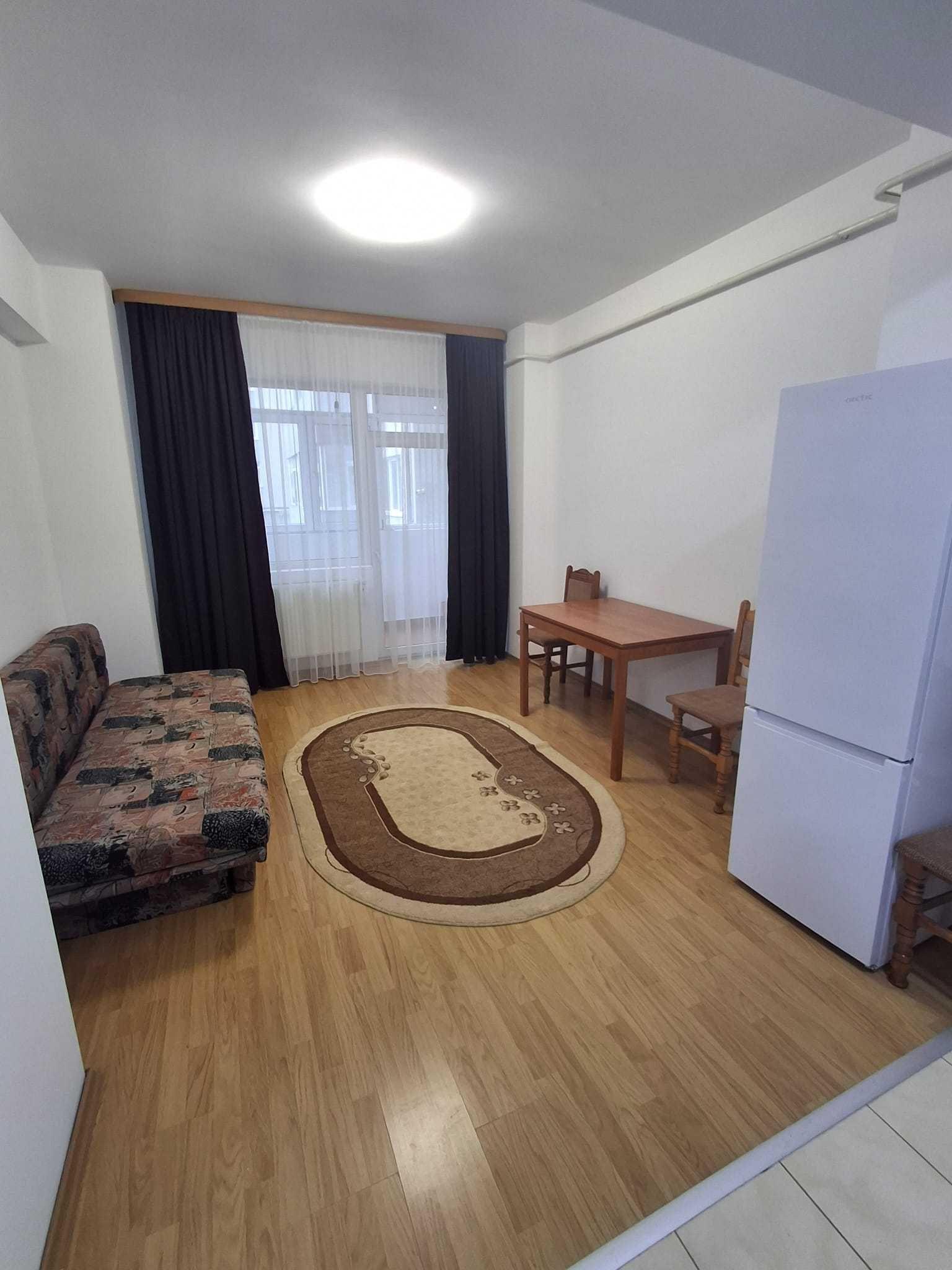 Inchiriez 2 camere G.Enescu zona Nordic