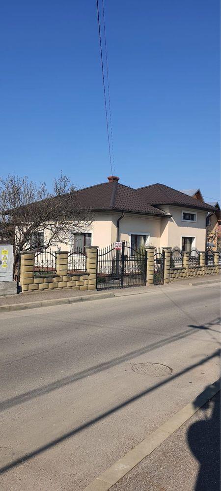 Vand casa in Itcani Suceava