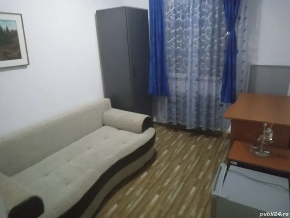 Vând garsonieră confort 3
