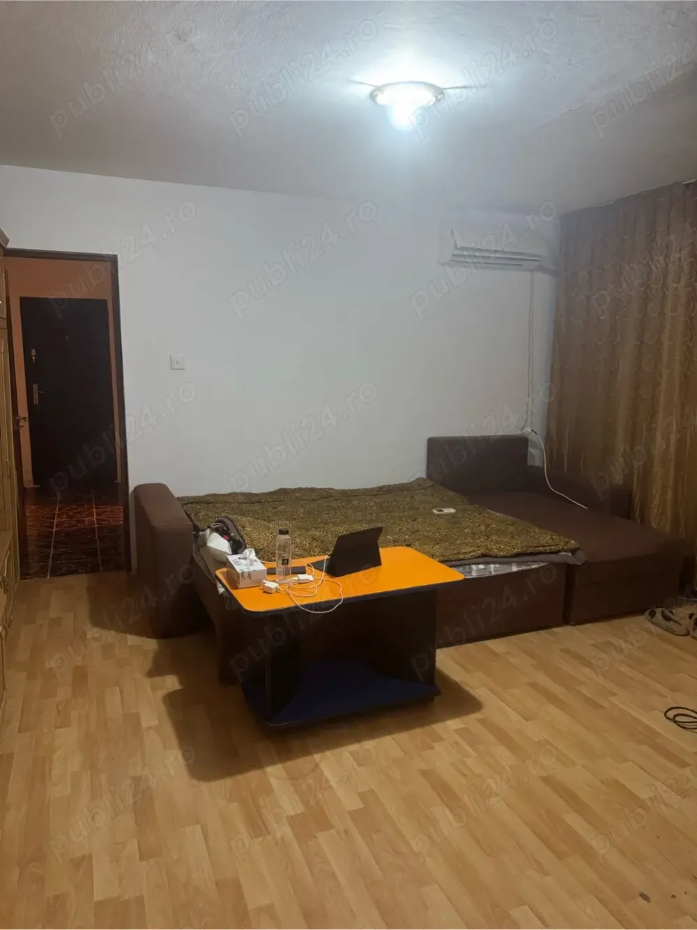 De vanzare apartament 54.5MP zona Brosteni