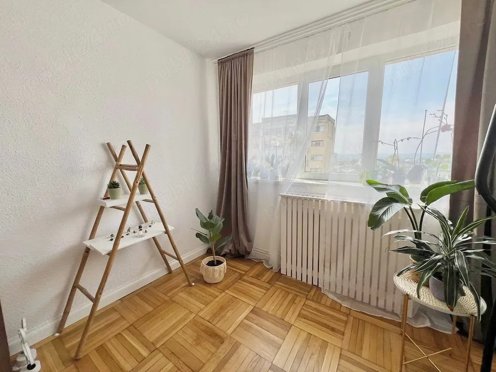 Apartment cu 3 camere decomandate lângă parcul Crâng