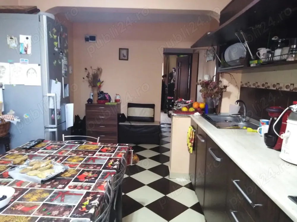 Vand Apartament - imagine 1