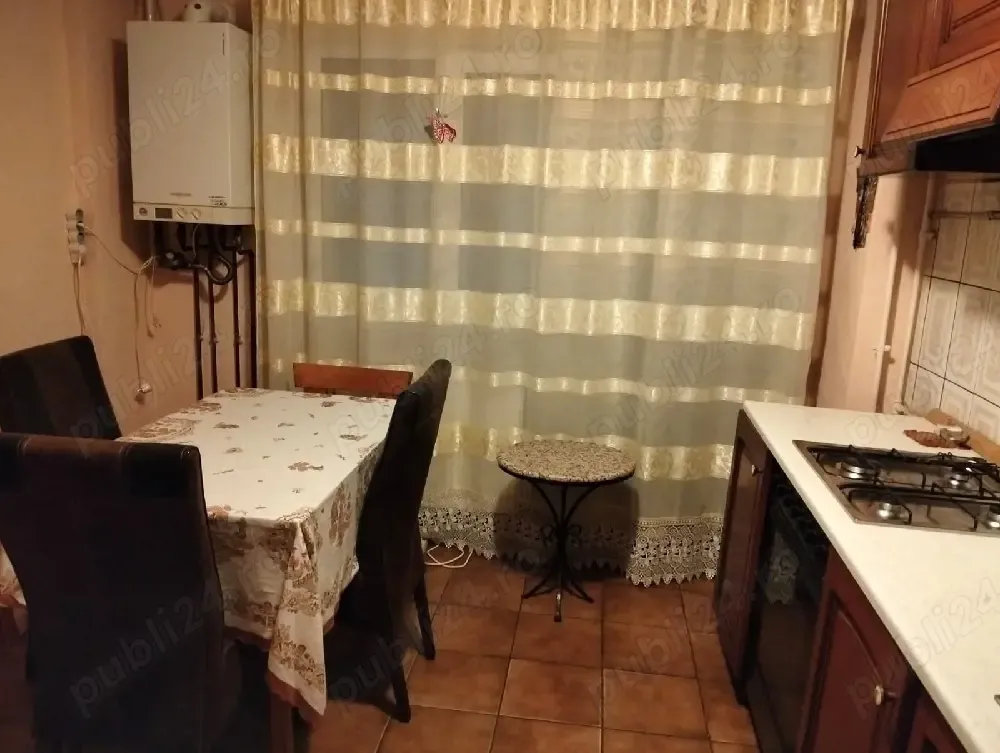 proprietar închiriez apartament cu două camere decomandat - imagine 1