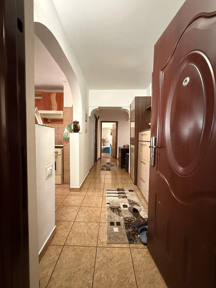 Apartament 4 camere Dorobanți, 95 mp, etaj 3, 2 băi, centrală - imagine 1