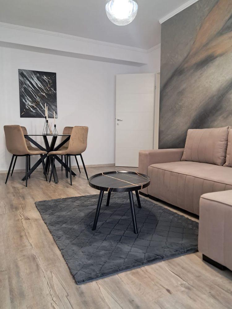 Vand apartament 2 camere decomandate, Floresti, 55.6 mp utili, finisat complet, nou