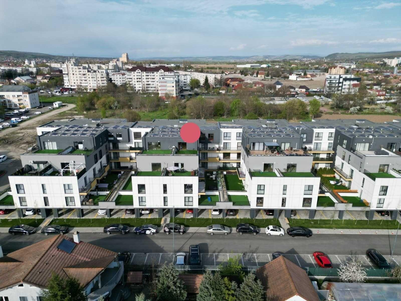 Penthouse 170 mp, 3 camere, 2 bai, terasa 38 mp, 2 locuri de parcare boxa depozitare Unirii Ama Residence, Targu Mures