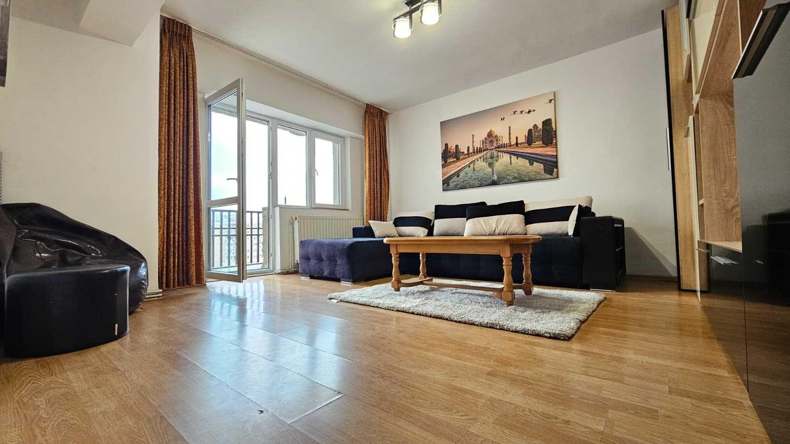 Apartament 2 camere Decomandat , Centrul Civic , Onix , mobilat-utilat , etaj intermediar , liber 117800 euro
