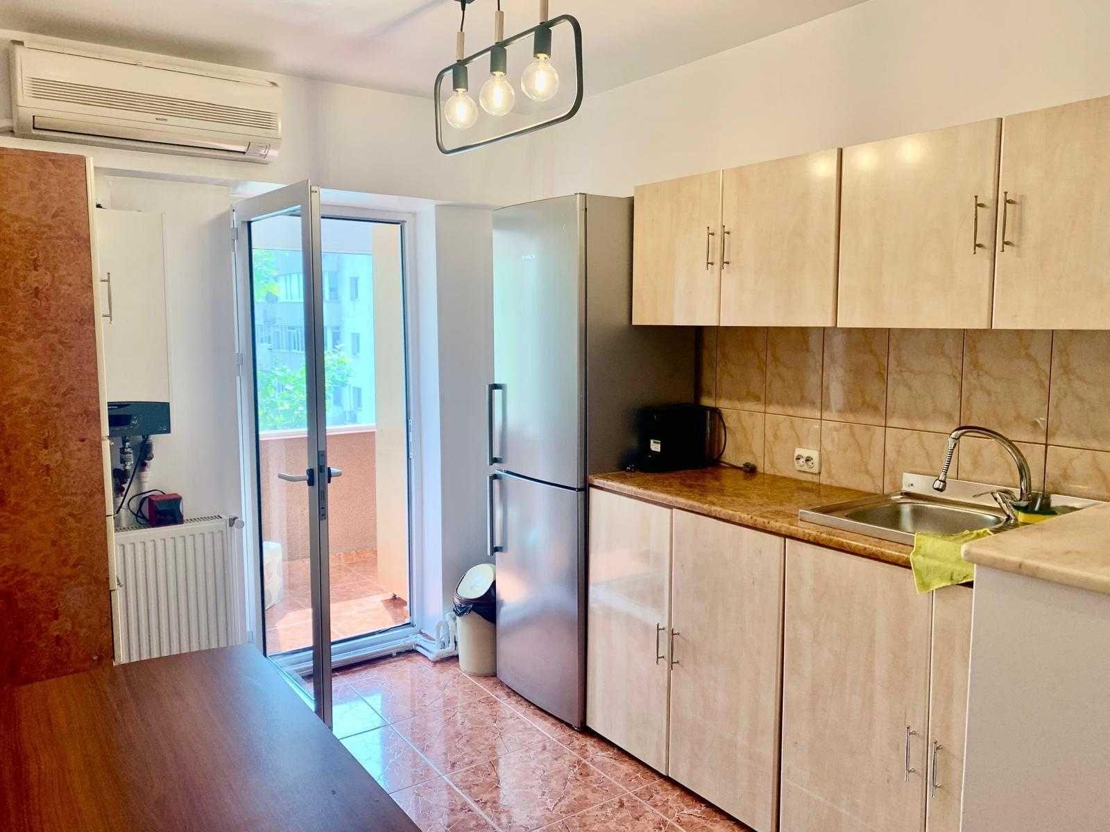 Apartament de inchiriat