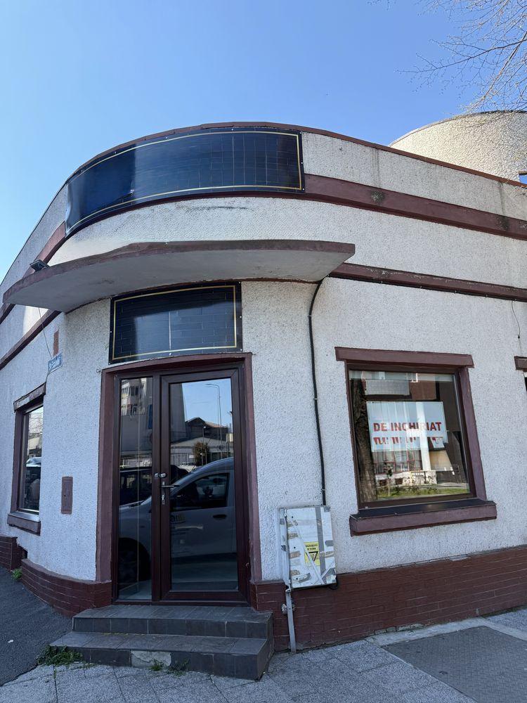 Spațiu comercial Bd. Mamaia – COLȚ STRADAL, trafic intens, vizibilitate maximă