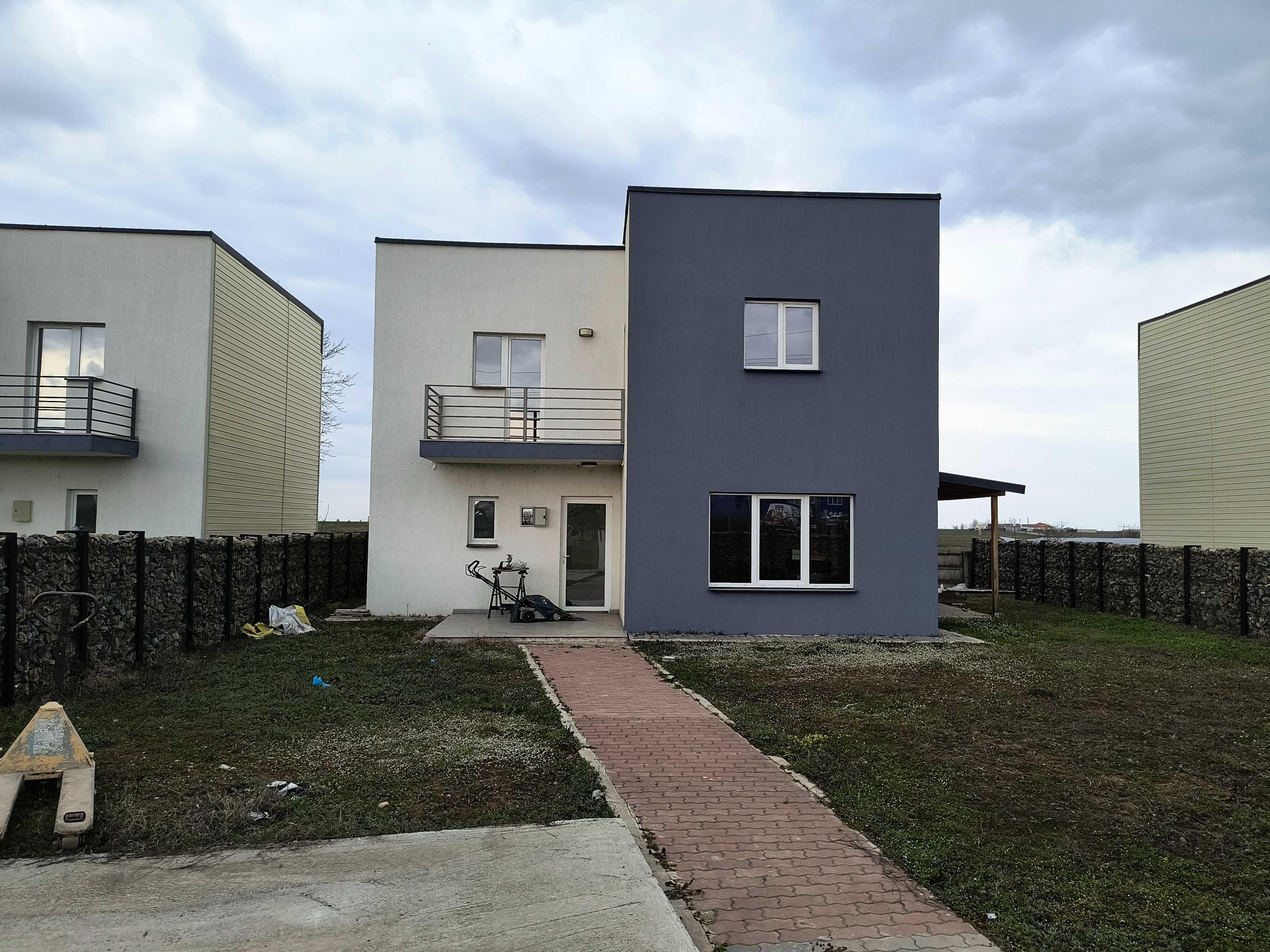 Casa 4 camere, posibilitate rate la dezvoltator, 3 bai (gaze, apa)
