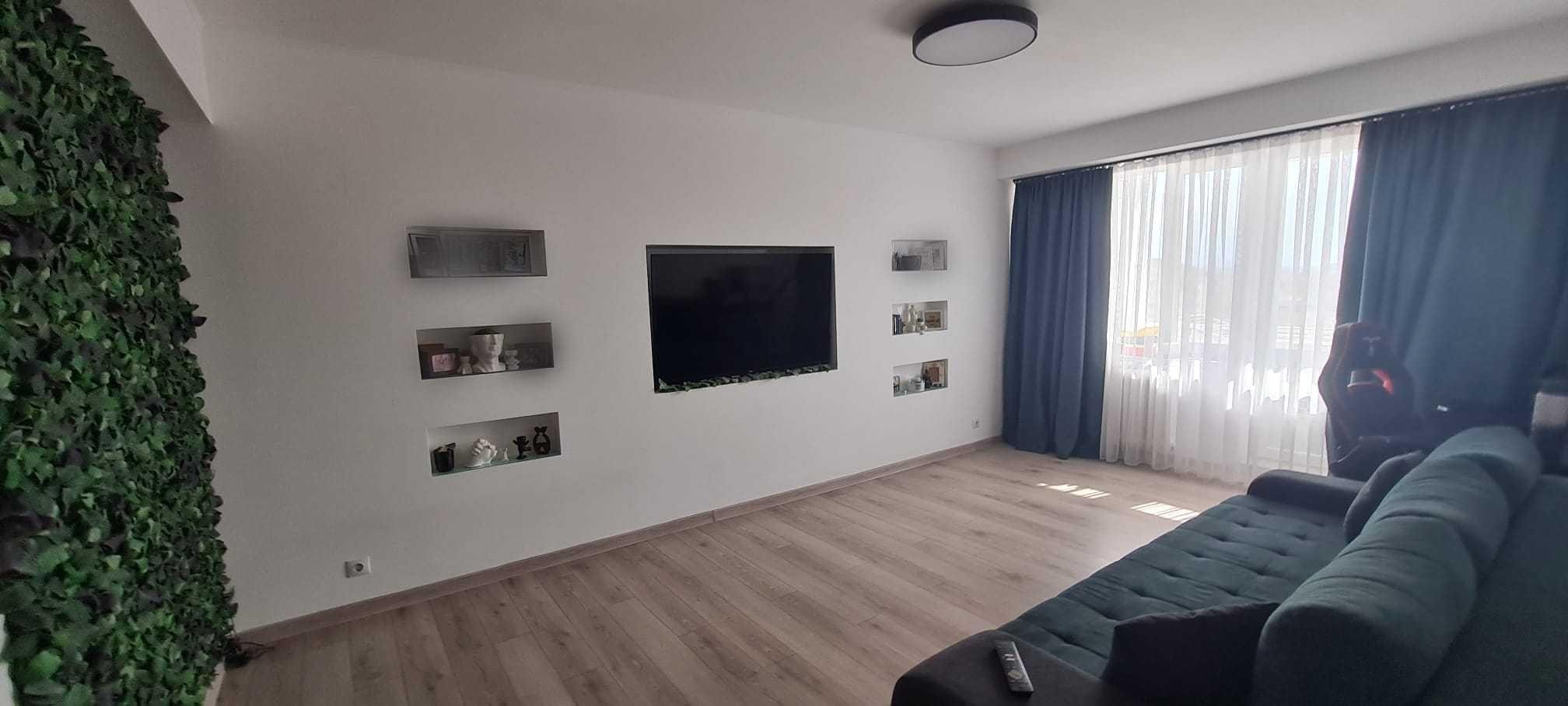 Apartament 4 camere, decomandat,  Nufărul