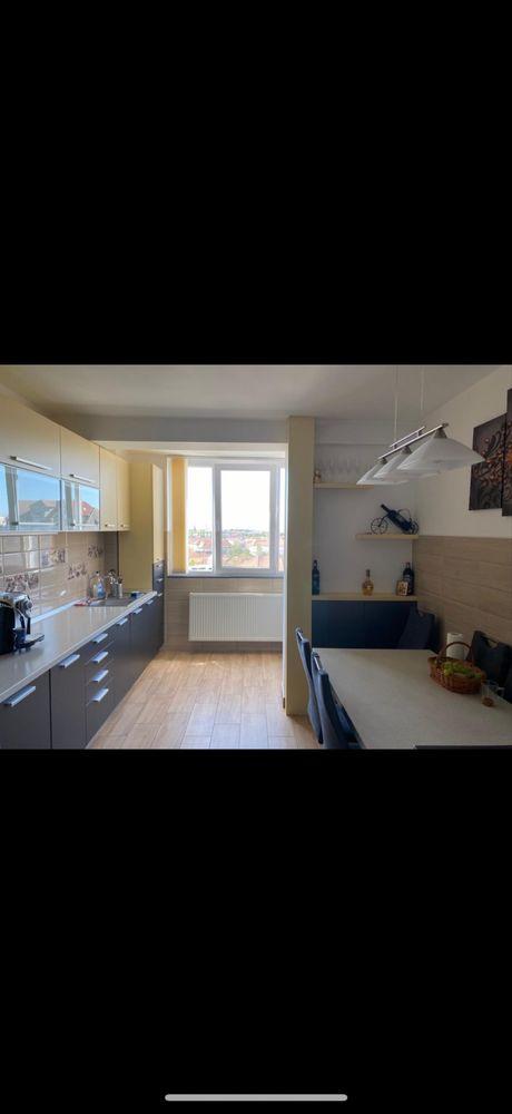 Apartament 3 camere de chiriat Bd.Dacia