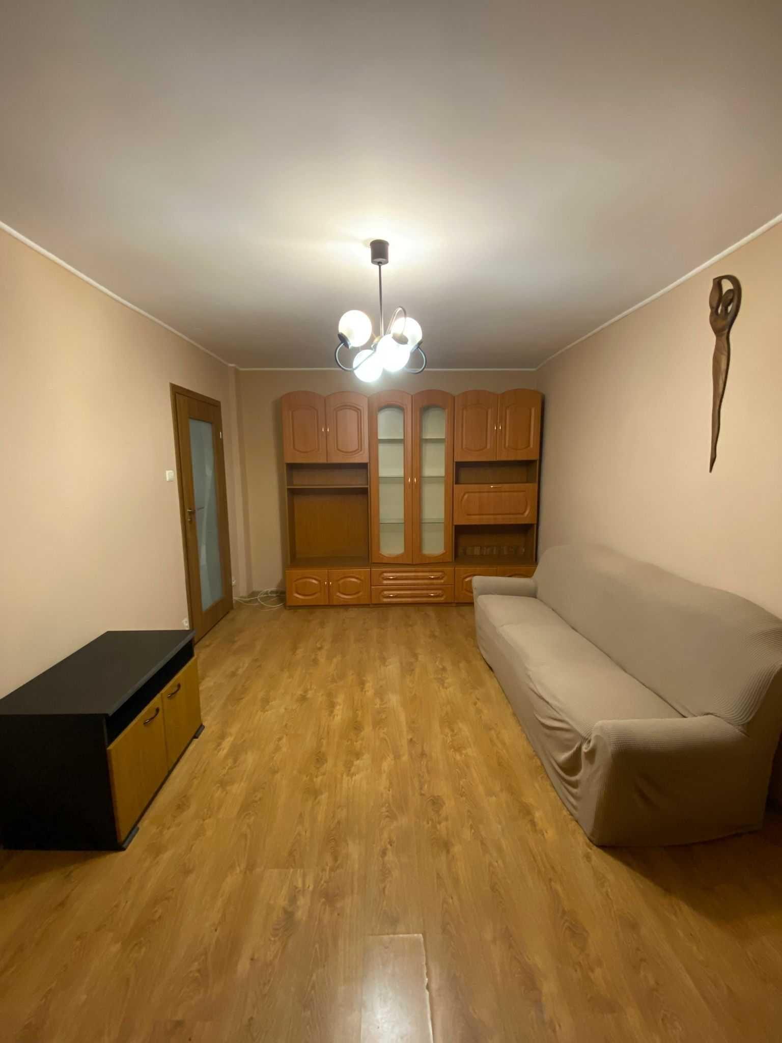 Inchiriere apartament 2 camere, zona Casa Sindicatelor