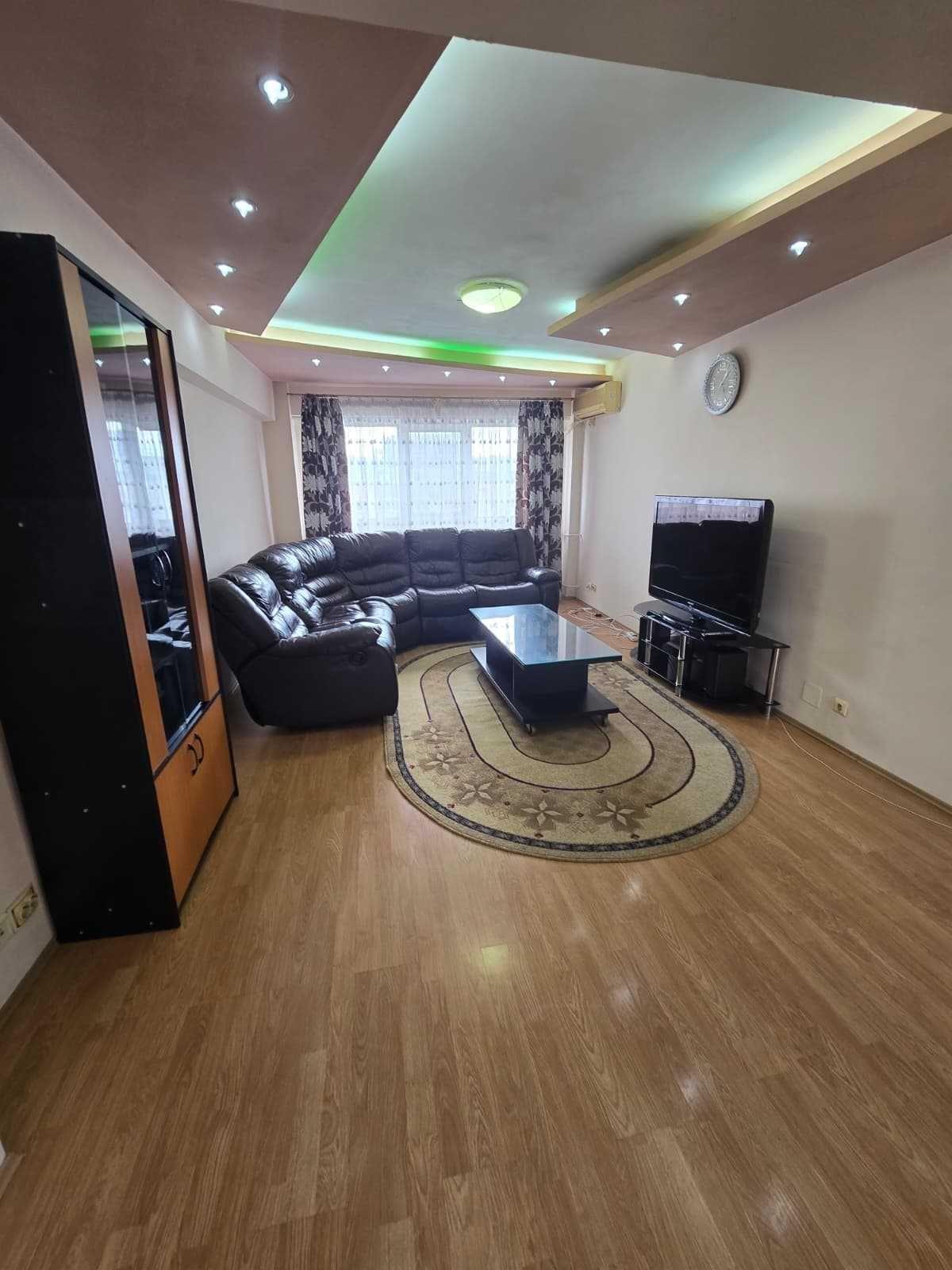 Proprietar inchiriez 4 camere Mosilor