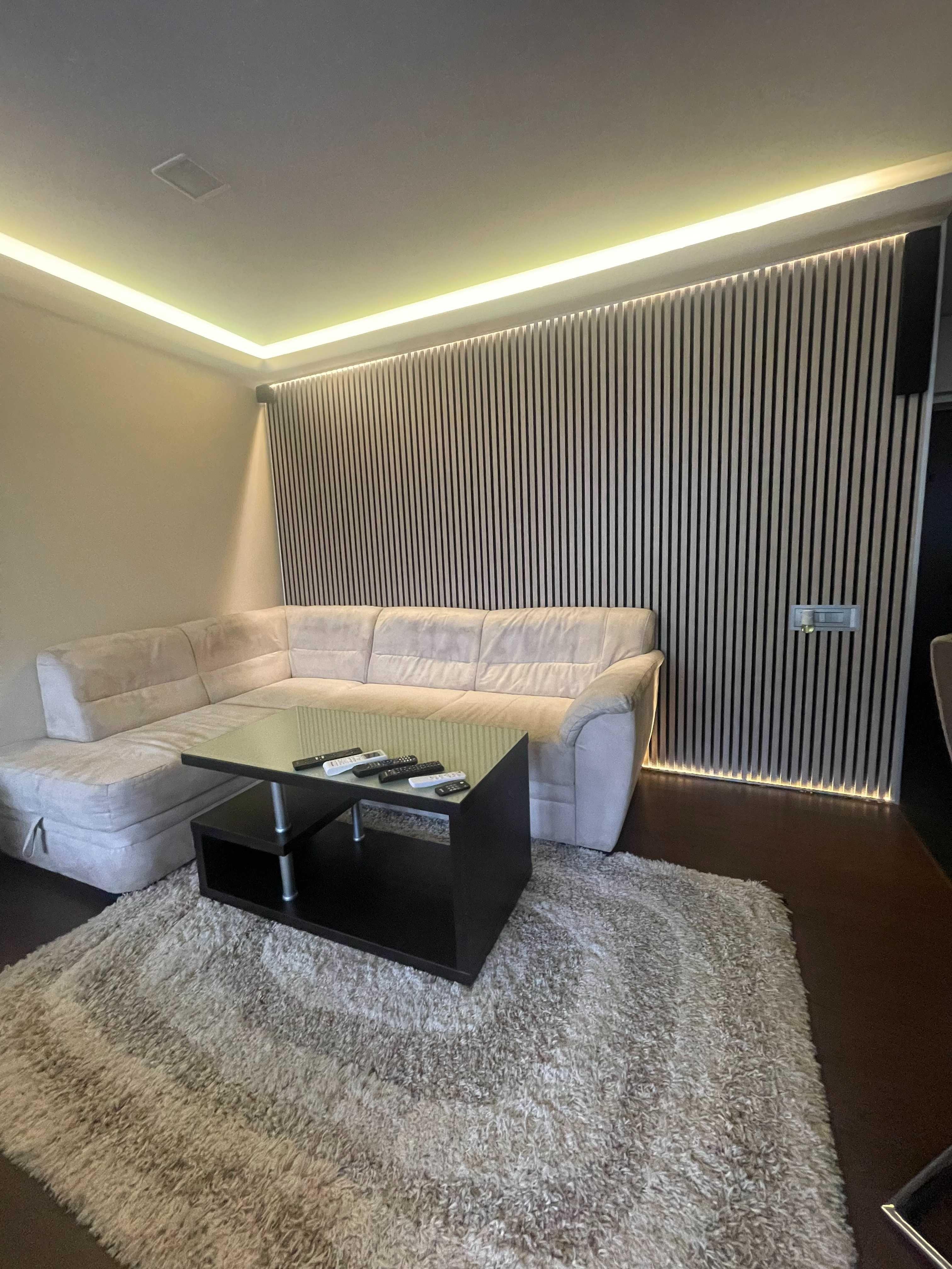 Proprietar, vând garsonieră complet amenajată și utilată, situată în zona Mall Vitan, într-un bloc anvelopat. - imagine 1