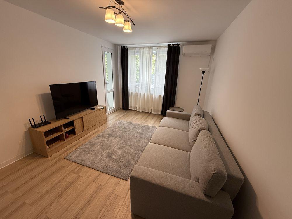 Închiriere apartament 3 camere Titan - parc, metrou