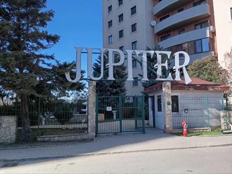 Vand apartament 2 camere, Complex Jupiter Sectorul 4 - imagine 1