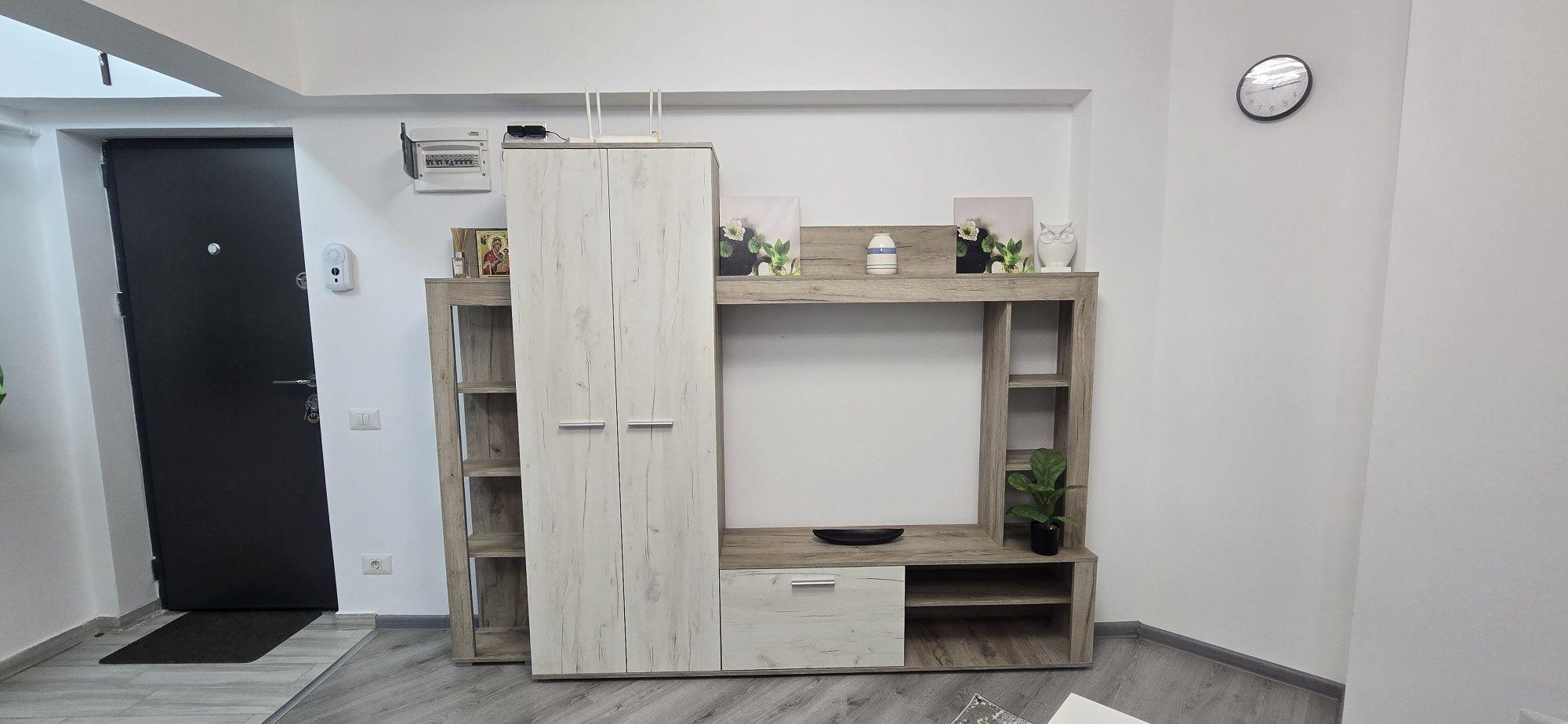 Inchiriere Berceni / Garsoniera moderna, decomandata/ Grand Arena/ Bloc nou