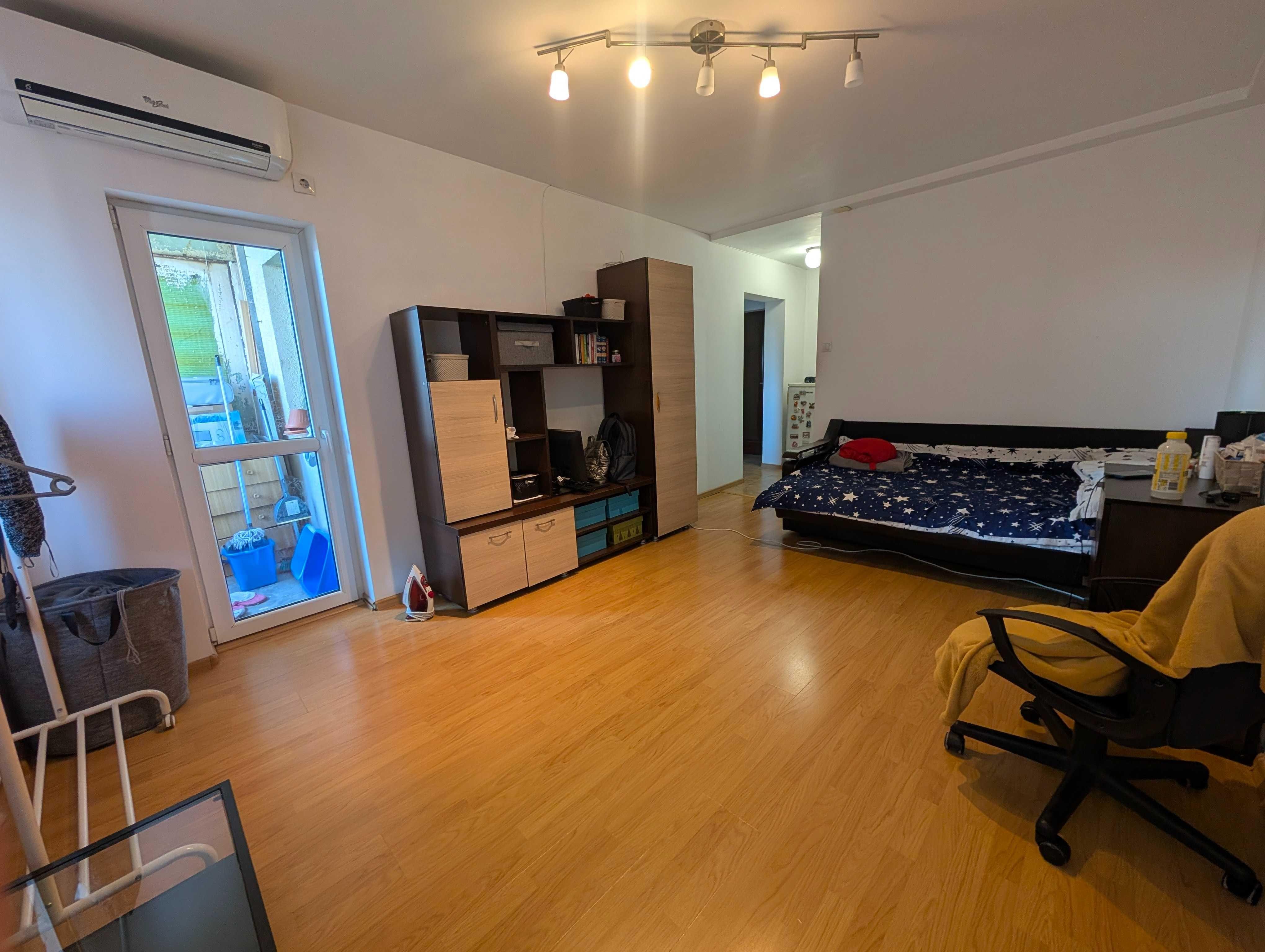 Inchiriez garsoniera Ghencea - proprietar