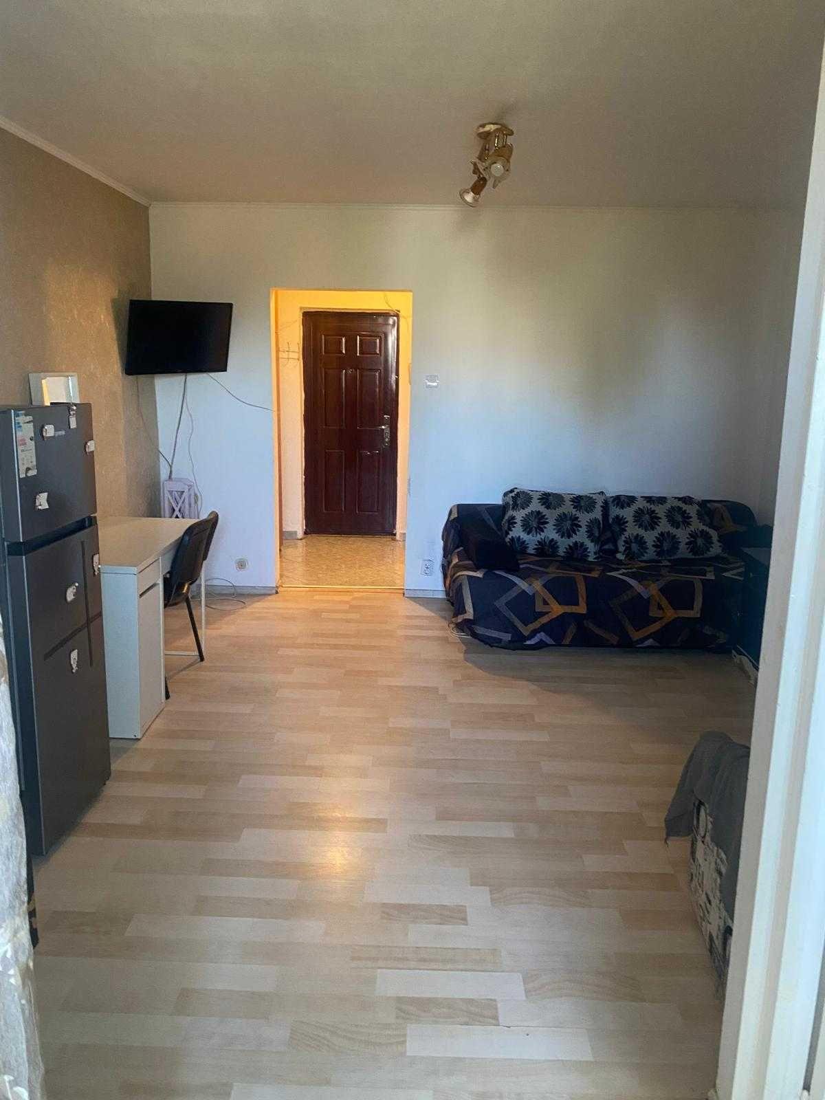 Proprietar inchiriez garsoniera Drumul Taberei - imagine 1