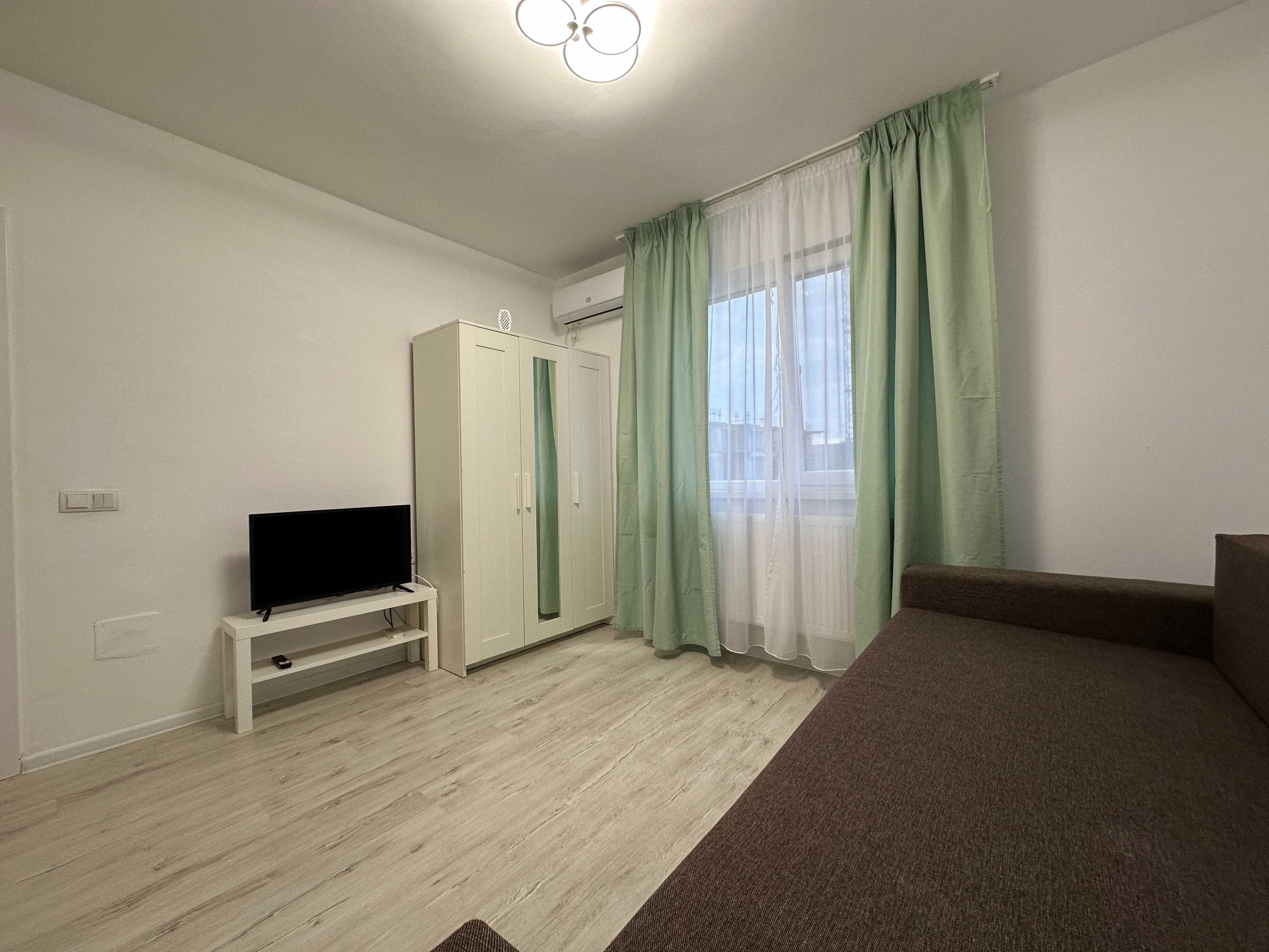 Garsoniera decomandata, renovata - imagine 1