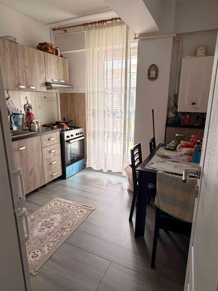 Apartament 2 camere Otopeni - imagine 1