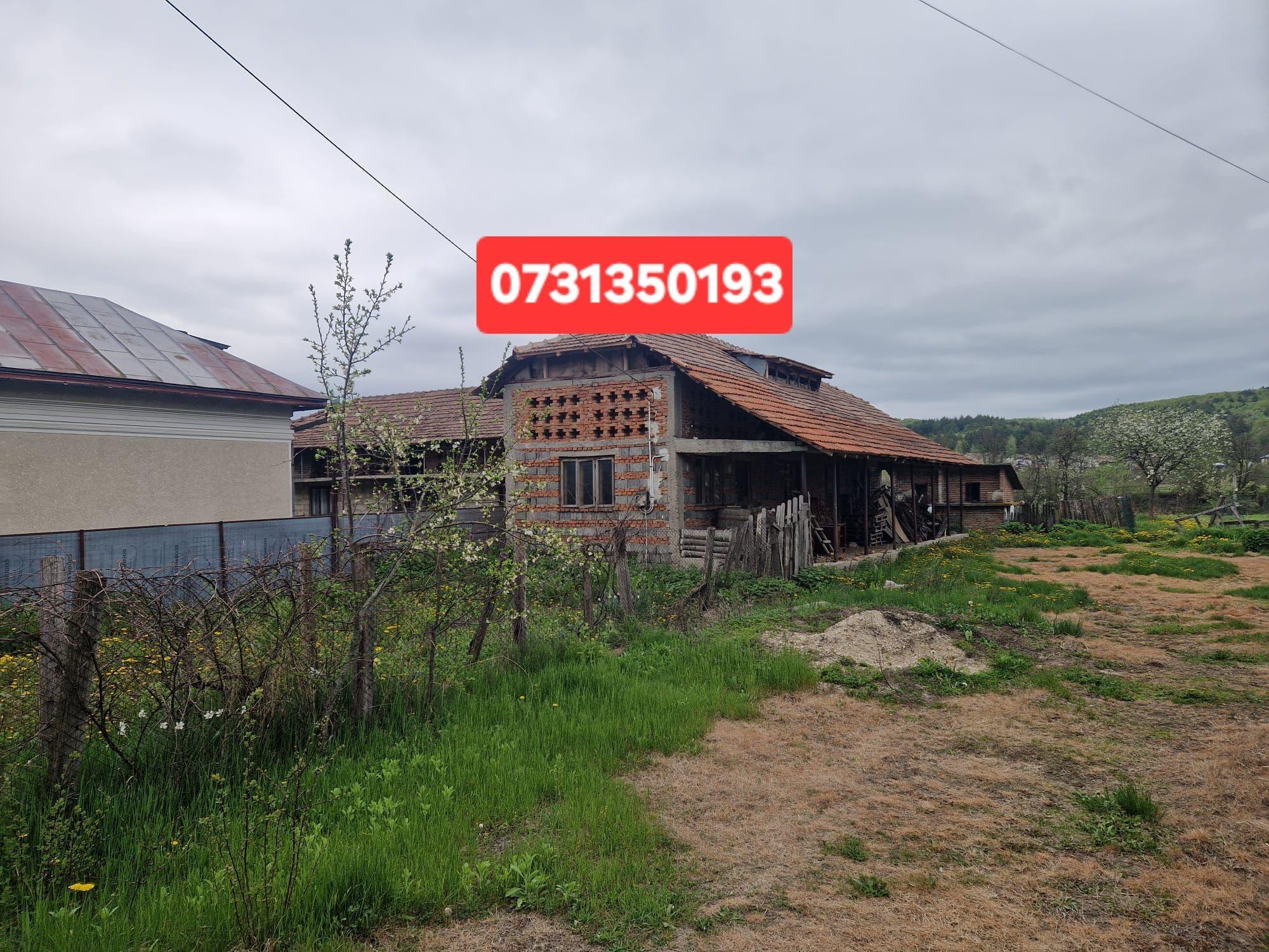 Proprietar Casă Valea Ursului 782 m2 str.principala - imagine 1