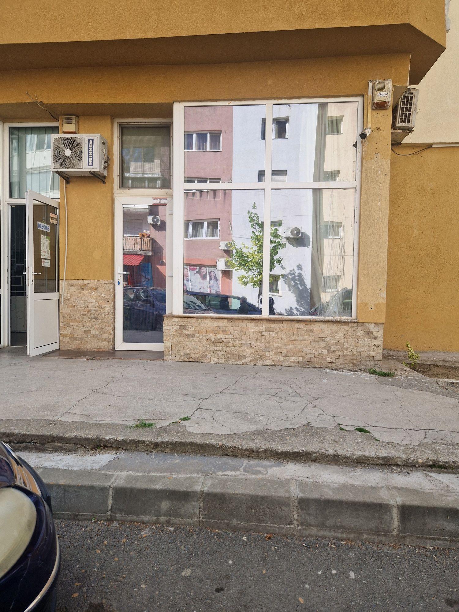 Vând sau închiriez