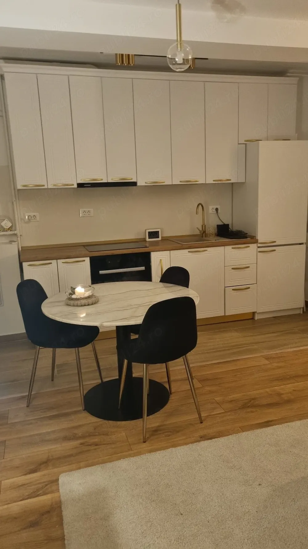 Vand garsoniera in Militari Residence - imagine 1