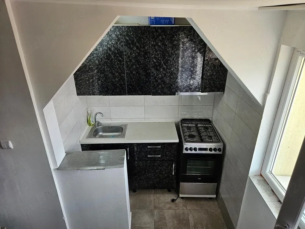 Vand apartament confort 3 (mobilat si utilat)