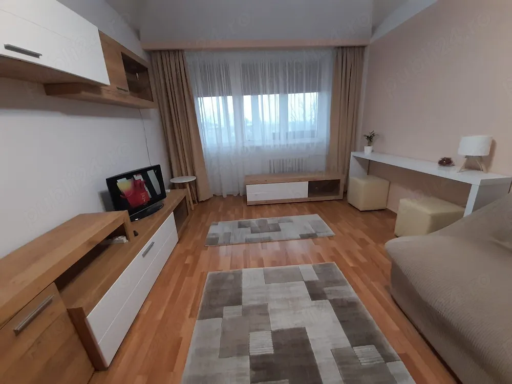 Apartament de închiriat cu 3 camere