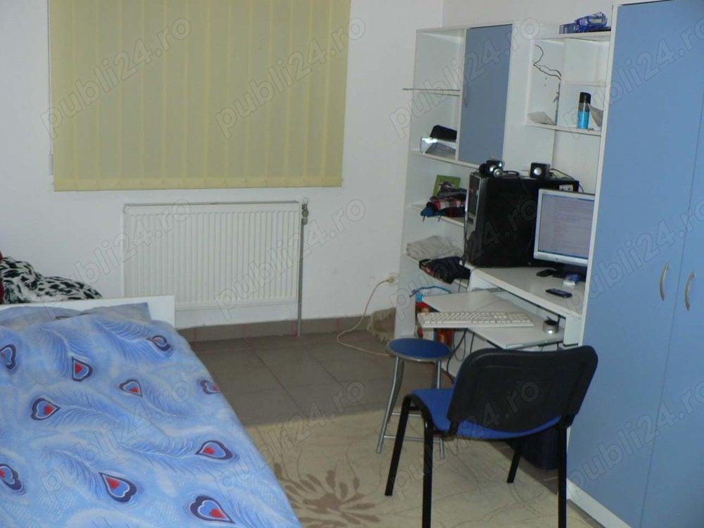 Camera in vila Tatarasi - imagine 1