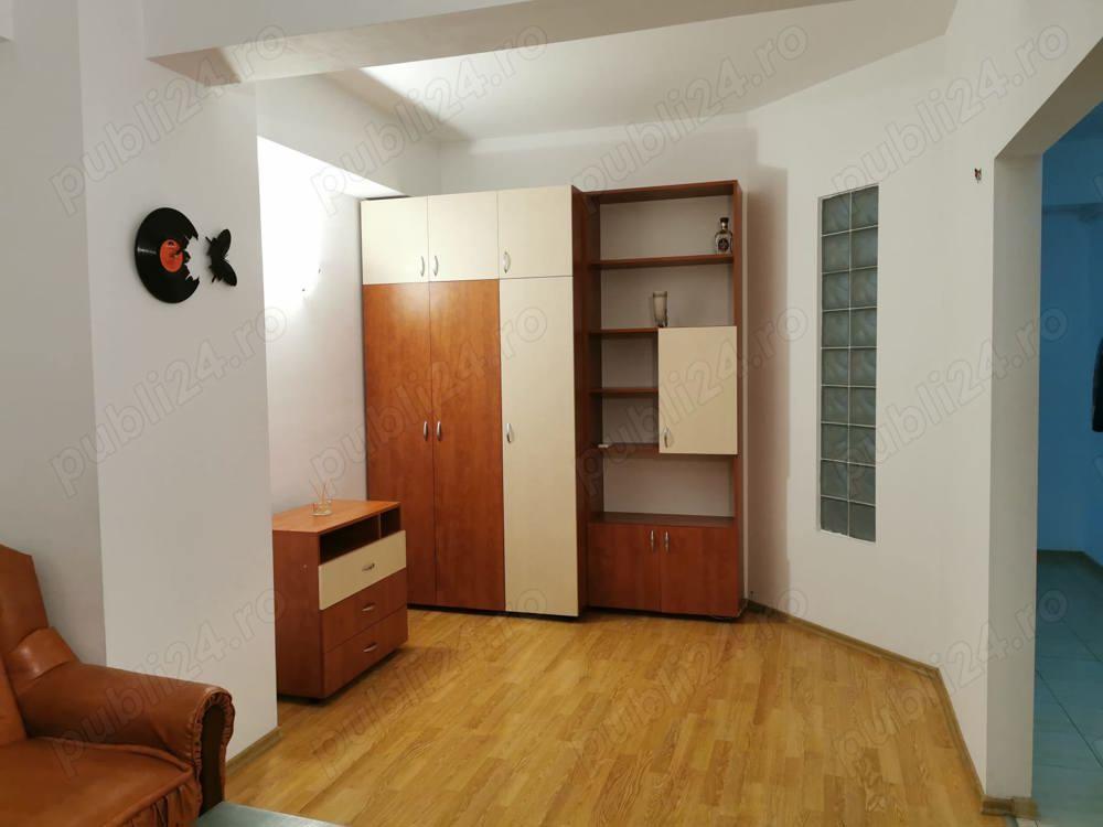 Apartament 2 camere de închiriat   zona Nicolina, etaj 1, aprox. 70 mp - imagine 1