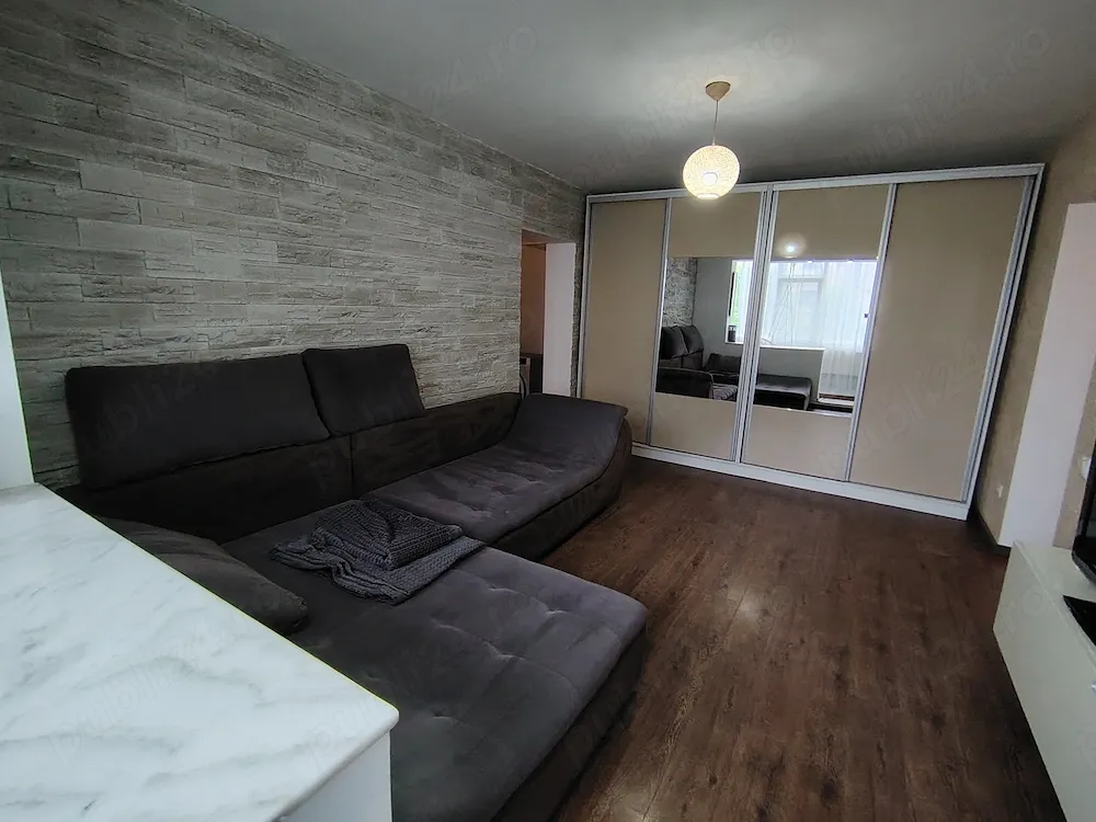 Apartament 3 camere, parcare, Podu Ros - Cantemir - imagine 1