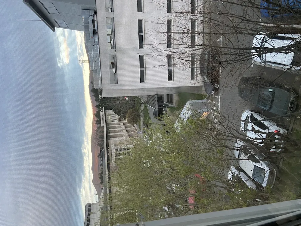 De inchiriat Apartament 2 Camere zona Centrala - imagine 1