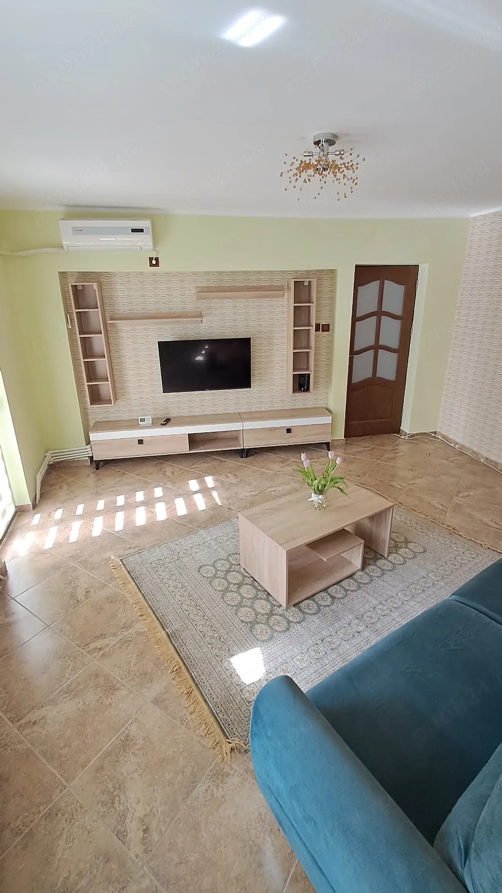 Apartament cu 3 camere, decomandat, Micro 17, etaj 2 4 - imagine 1