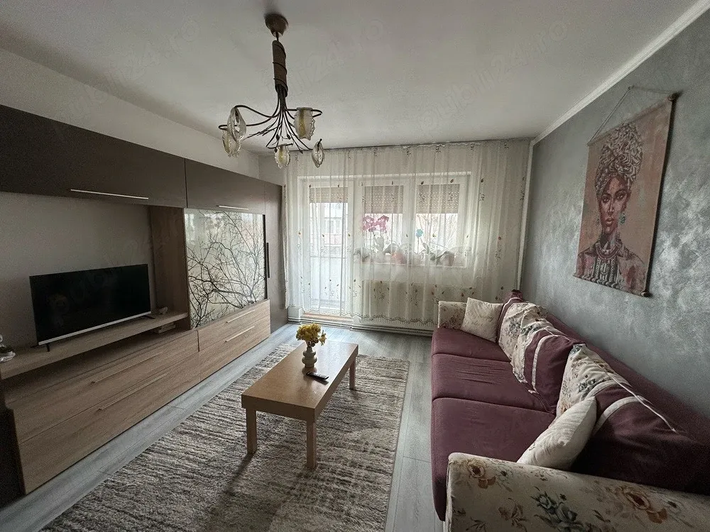 Închiriez apartament în regim hotelier - imagine 1