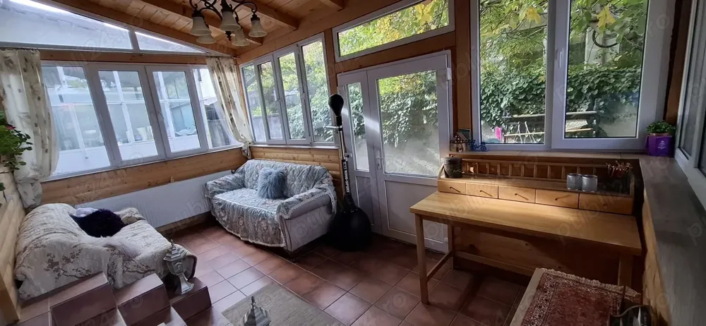 Vand casa in zona ultracentrala - imagine 1