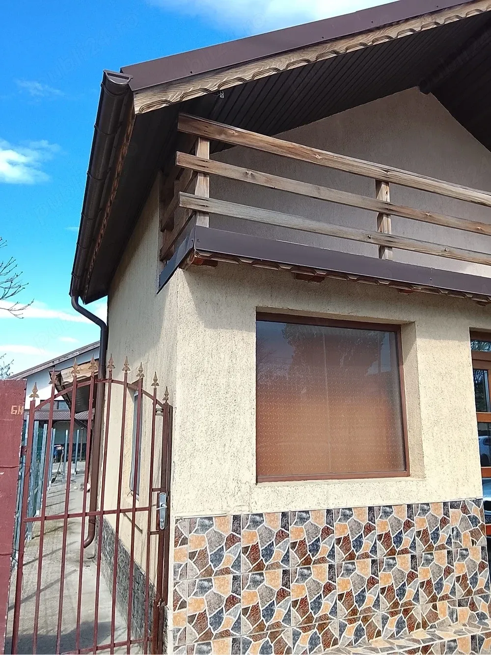 casa de vanzare - imagine 1