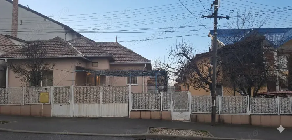 persoana fizica vand casa individuala,fara agentie imobiliara