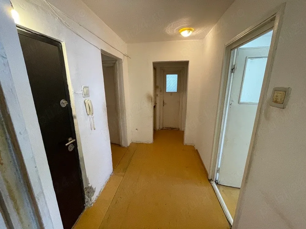 Vând Apartament - imagine 1